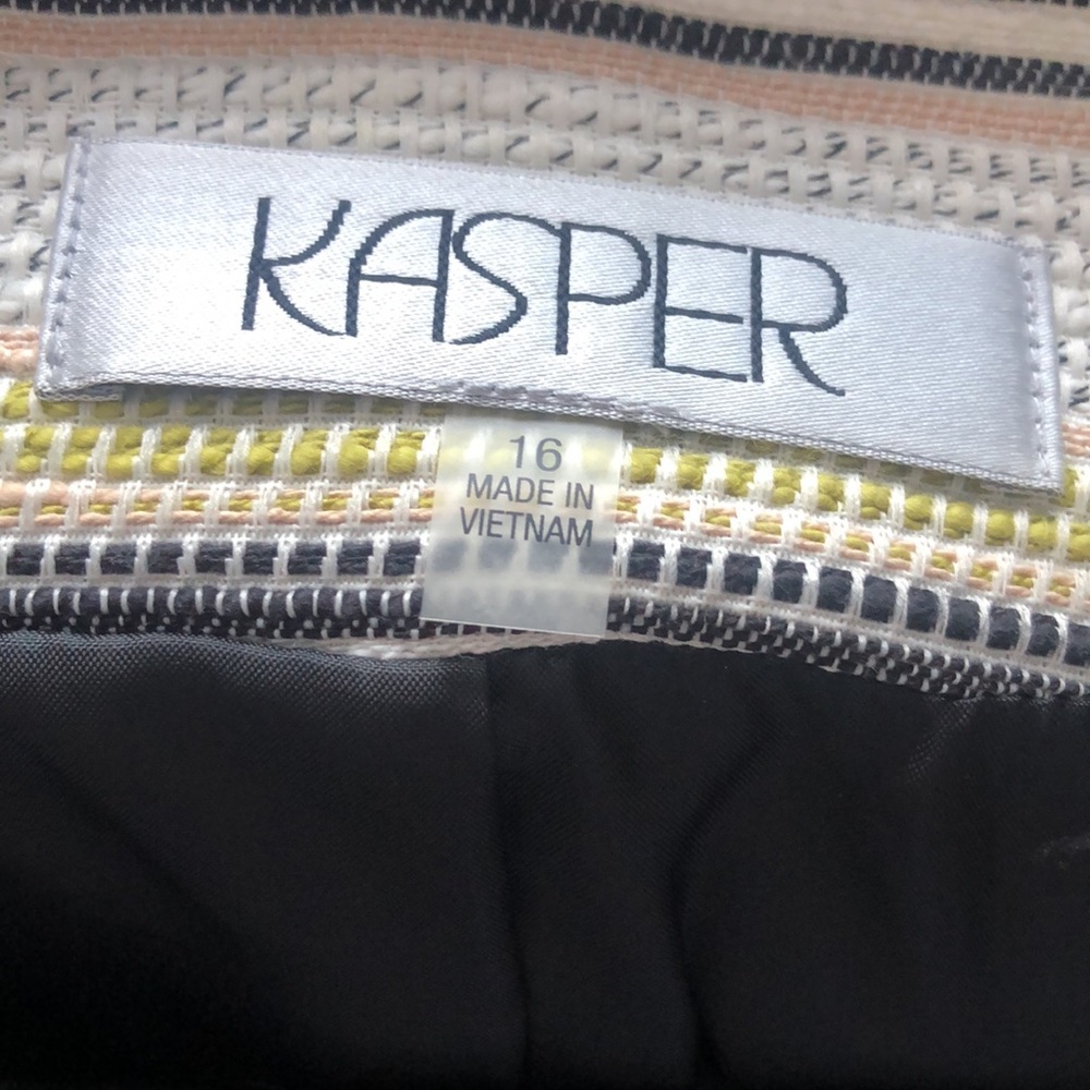 Kaspar Patterned Jacket - image 3